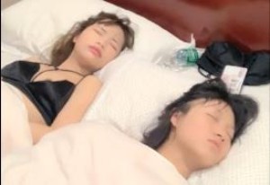 姐妹团